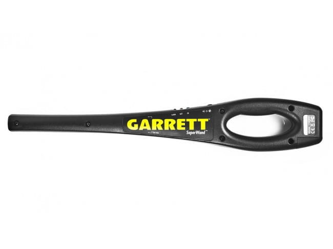 profesjonalny-wykrywacz-metali-garrett-super-wand